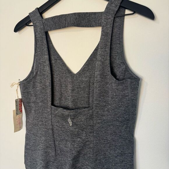$128 free people FP Movement x Hatch Warm Up Jumpsuit size small m9 - Picture 7 of 10